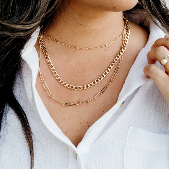 Carly Jean Los Angeles Jewelry - Carly Jean Los Angeles Layered Gold Chain Necklace Set